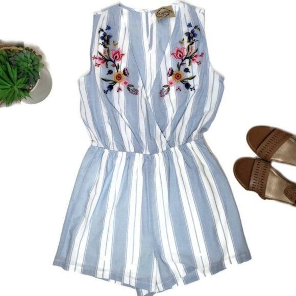 Deja Vu Striped Embroidered Floral Sleeveless one piece Romper Small summer - Picture 2 of 6